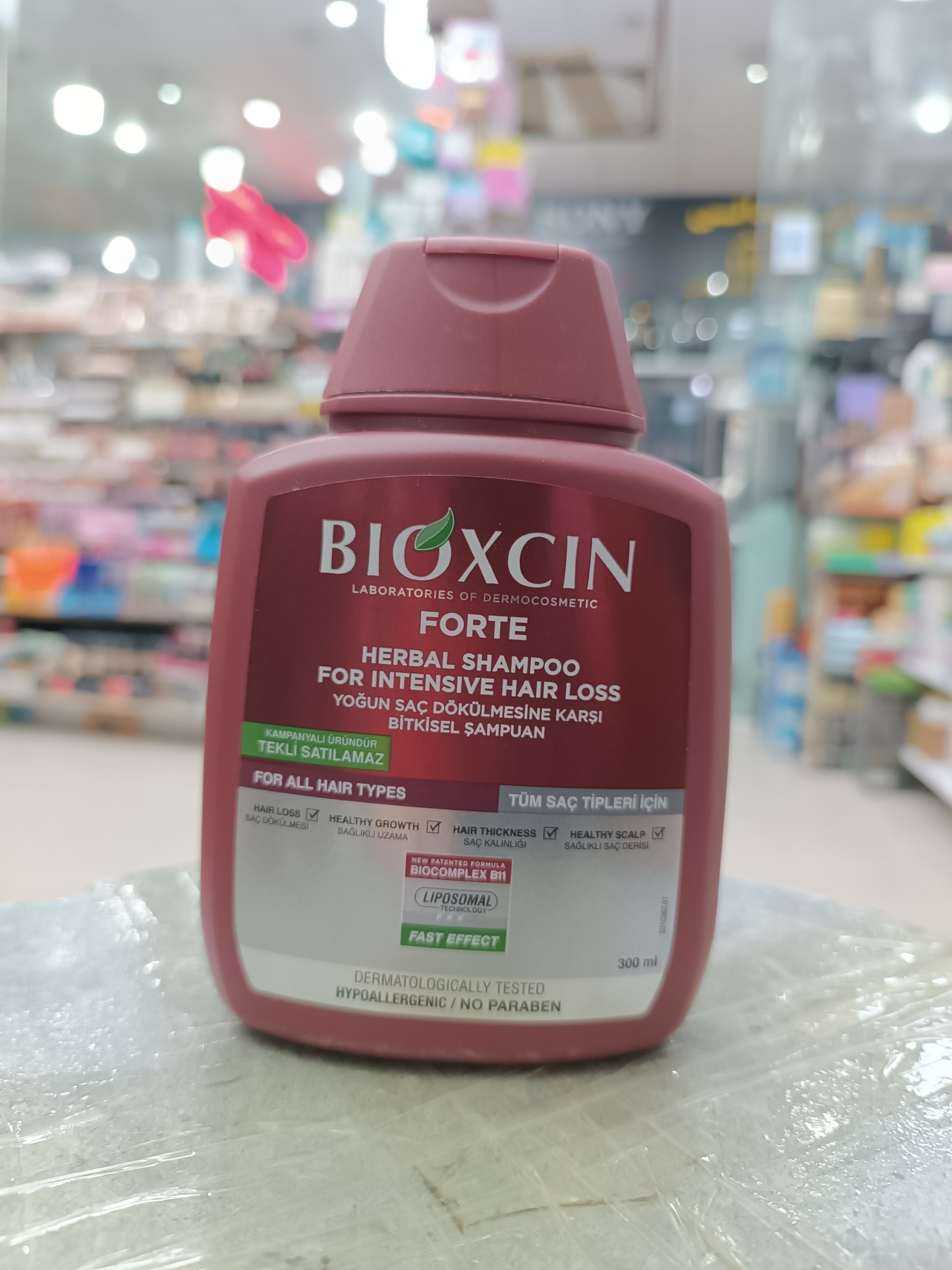 photo_2026-08-02_06-37-45 شامپو قوی ضد ریزش بیوکسین فورته قرمز اورجینال 300 میل | Bioxin Forte